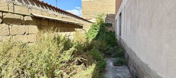 6 rooms House in San Cipriano d'Aversa, Italy No. 258654 22