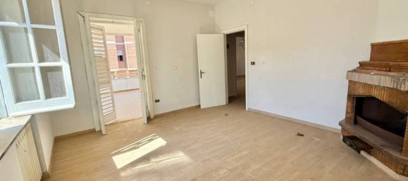 6 rooms House in San Cipriano d'Aversa, Italy No. 258654 38