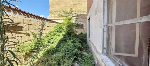 6 rooms House in San Cipriano d'Aversa, Italy No. 258654 23