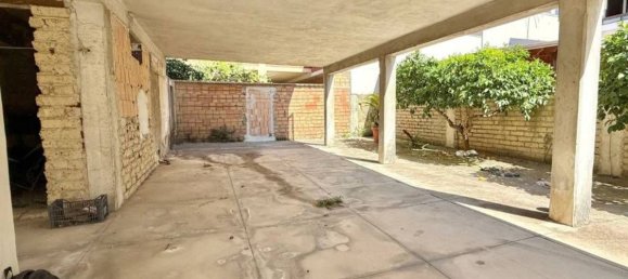 6 rooms House in San Cipriano d'Aversa, Italy No. 258654 7