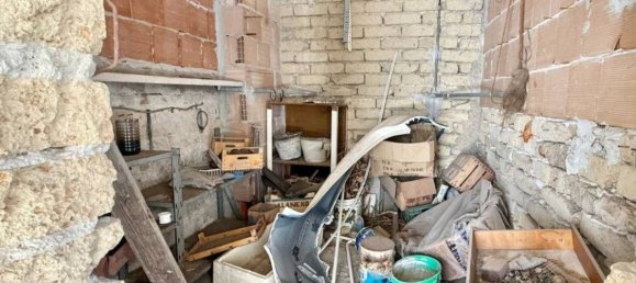 6 rooms House in San Cipriano d'Aversa, Italy No. 258654 8