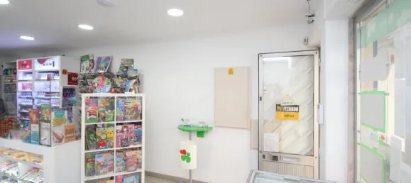 41m² Commercial property in Rio de Mouro, Portugal No. 126666 15