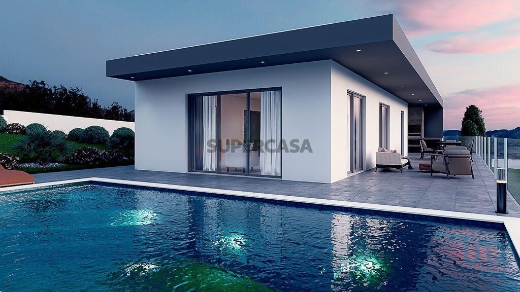 400m² Land in Leiria, Portugal No. 295122