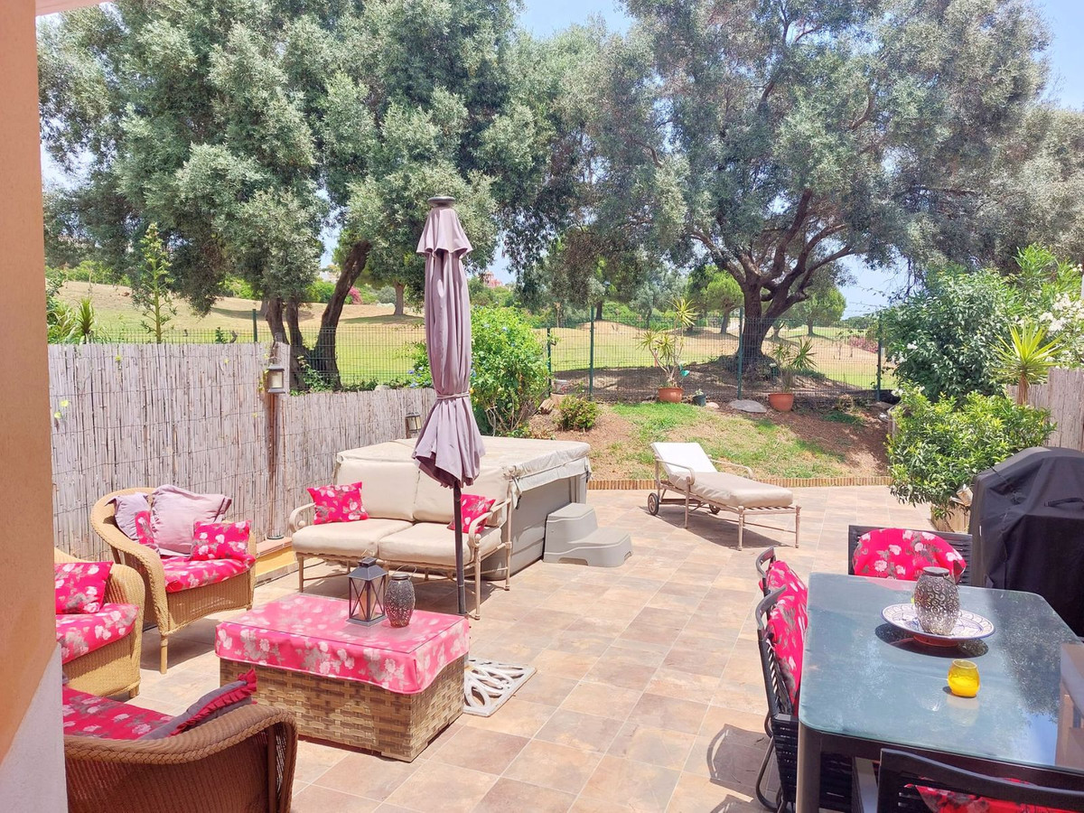 3 bedrooms Townhouse in La Duquesa, Spain No. 264719