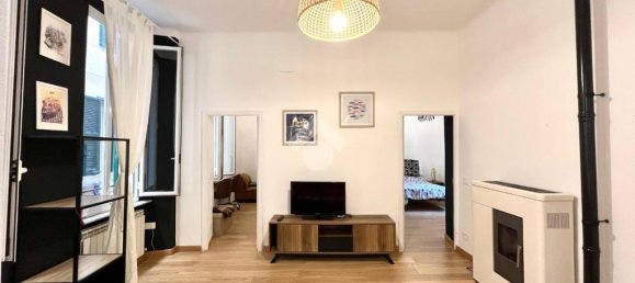 2 bedrooms Apartment in Genoa, Italy No. 305621 3
