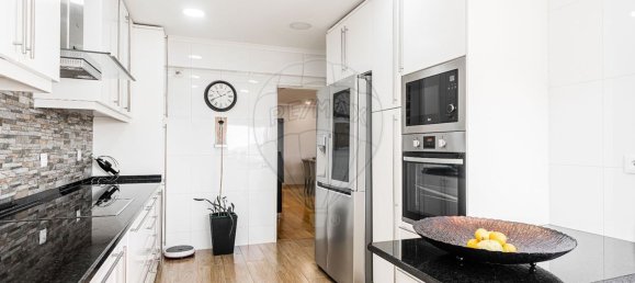 3 bedrooms Apartment in Lisbon, Portugal No. 143197 10