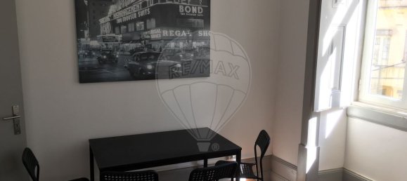 Здание с 9 спальнями в Коимбра, Португалия № 74807 4