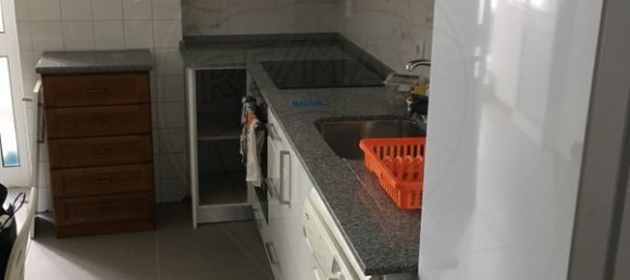 Здание с 9 спальнями в Коимбра, Португалия № 74807 5