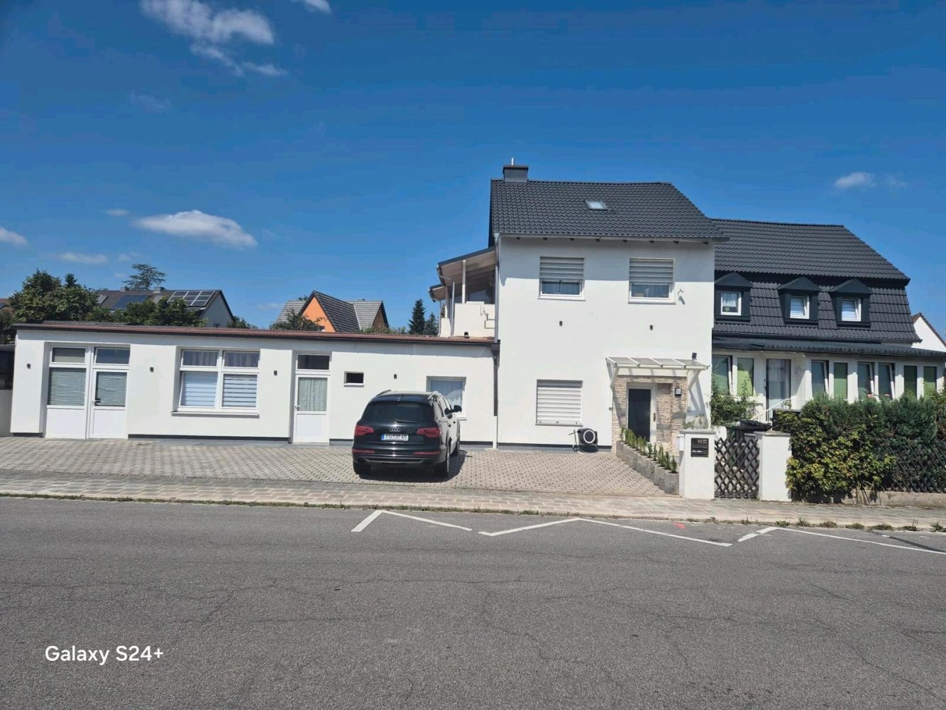 Здание с 4 спальнями в Фюрт, Германия № 265280