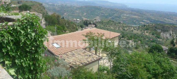 10 bedrooms Villa in Gerace, Italy No. 340096 4