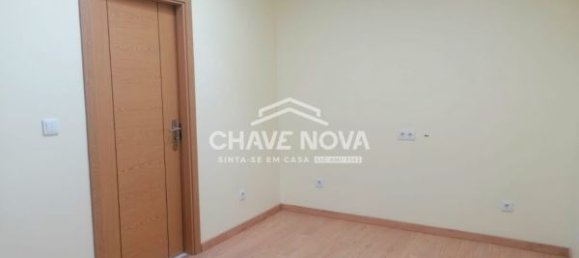 3 chambres Maison à Porto, Portugal No. 45796 21