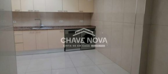 3 chambres Maison à Porto, Portugal No. 45796 19