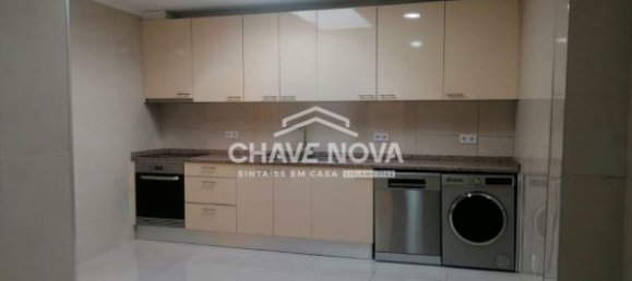 3 chambres Maison à Porto, Portugal No. 45796 3