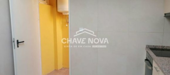 3 chambres Maison à Porto, Portugal No. 45796 12