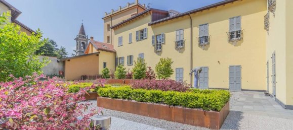 Apartamento de 3 habitaciónes en Bellano, Italy No. 168139 2