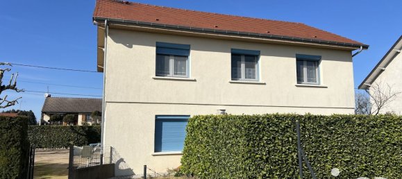 4 bedrooms House in Chassenard, France No. 201105 25