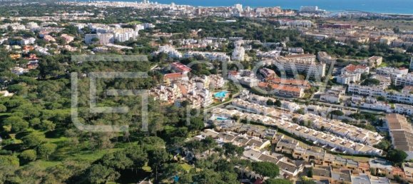 3 Schlafzimmer Doppelhaus in Quarteira, Portugal, Nr. 82855 30