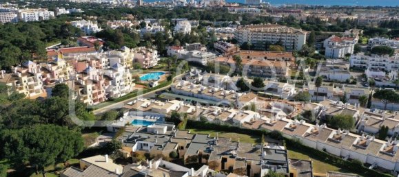 3 Schlafzimmer Doppelhaus in Quarteira, Portugal, Nr. 82855 29