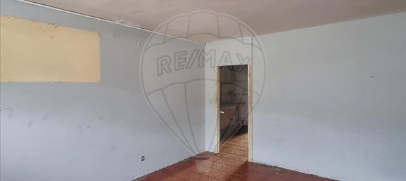 Casa de 3 dormitorios en Valbom, Portugal No. 25316 2