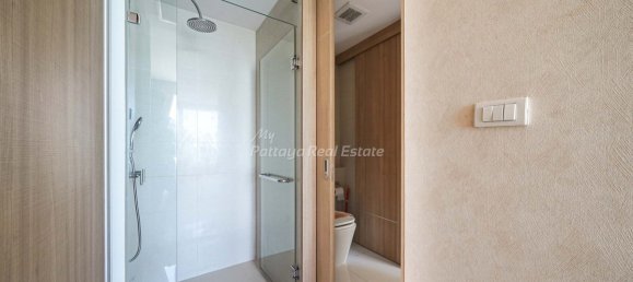 Apartamento com 1 quarto em condomínio em Bang Lamung, Thailand N.º 20037 11