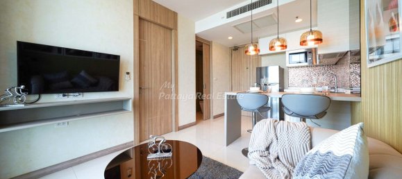 Apartamento com 1 quarto em condomínio em Bang Lamung, Thailand N.º 20037 5