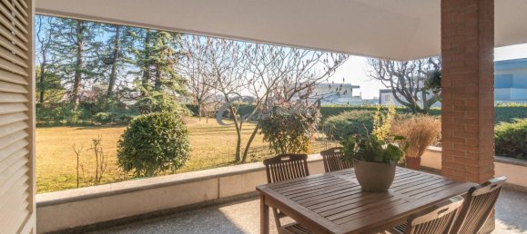 15 rooms Villa in Fenegrò, Italy No. 157556 13
