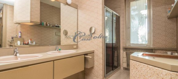 15 rooms Villa in Fenegrò, Italy No. 157556 22