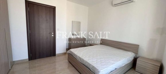 Ático de 1 dormitorio en Saint Julian's, Malta No. 4661 8