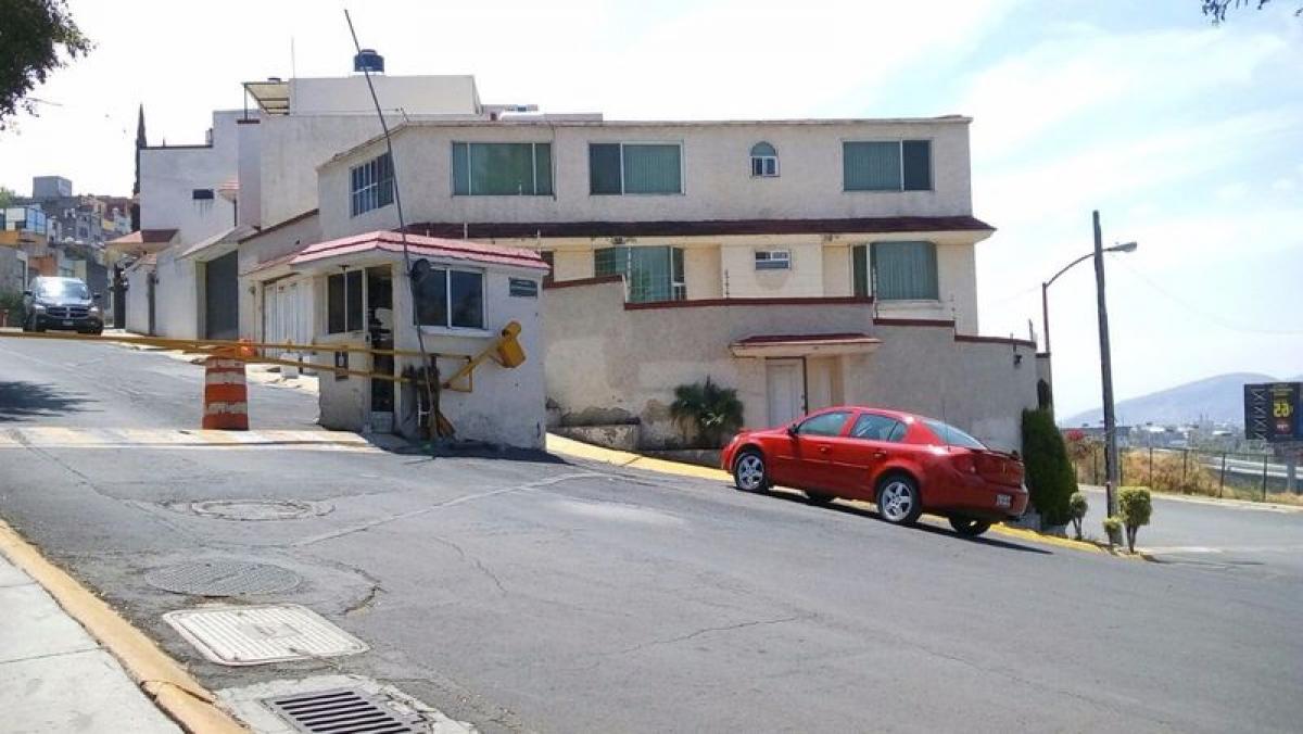 3 bedrooms House in Tlalnepantla, Mexico No. 218839