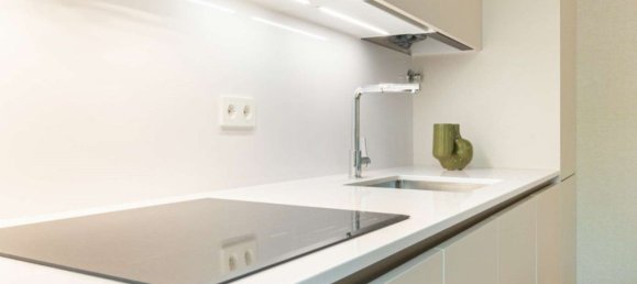 1 bedroom Apartment in Lisbon, Portugal No. 125629 12