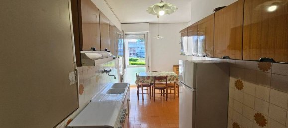 4 rooms Apartment in Rieti, Italy No. 375738 7