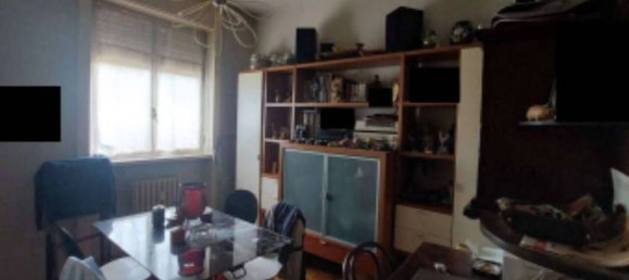 Apartamento de 3 divisões em Gallarate, Italy N.º 181837 7