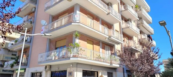 Apartamento de 4 divisões em Cerignola, Italy N.º 129446 2