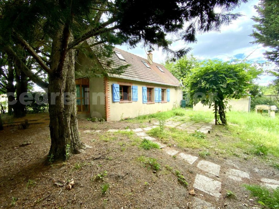 4 bedrooms House in Chatenoy, France No. 261903