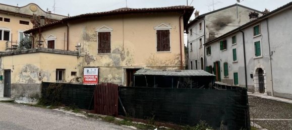 Дом с 6 комнатами в Пастренго, Италия № 65435 2