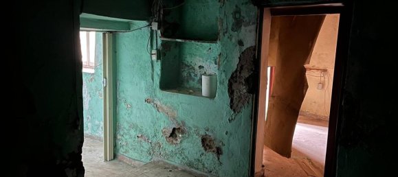 Дом с 6 комнатами в Пастренго, Италия № 65435 10