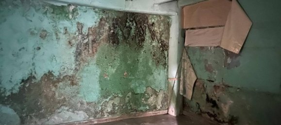 Дом с 6 комнатами в Пастренго, Италия № 65435 9