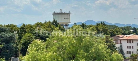 3 bedrooms Penthouse in Padua, Italy No. 359132 10