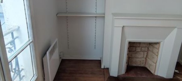 2 chambres Duplex à Paris, France No. 176094 8