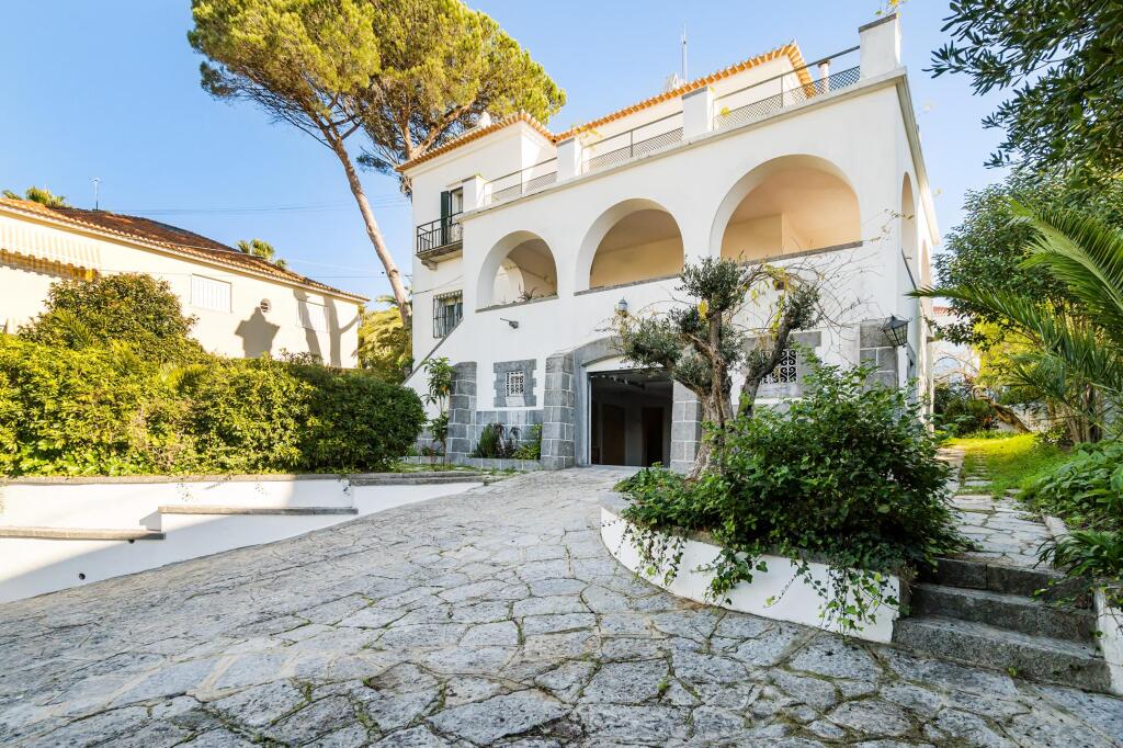 Villa de 7 dormitorios en Cascais, Portugal No. 53237