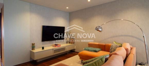 2 Schlafzimmer Wohnung in Porto, Portugal, Nr. 134918 4