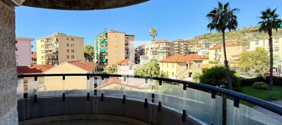 3 rooms Apartment in Taggia, Italy No. 299701 26