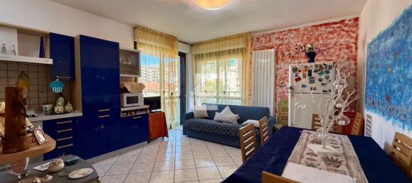 3 rooms Apartment in Taggia, Italy No. 299701 5