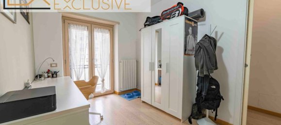 2 bedrooms Apartment in Rome, Italy No. 390997 8