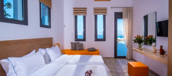 5 bedrooms Villa in Agios Nikolaos, Greece No. 6015 13