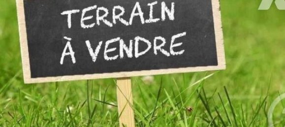 322m² Land in Savenay, France No. 106904 3