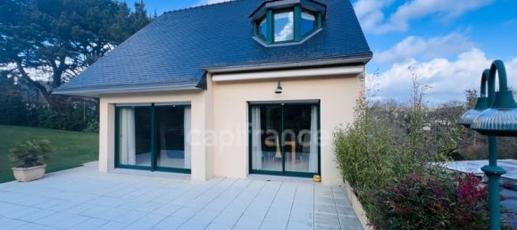 Дом с 3 спальнями в Кемпер, Франция № 199493 2