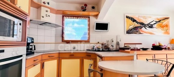 Дом с 3 спальнями в Кемпер, Франция № 199493 9