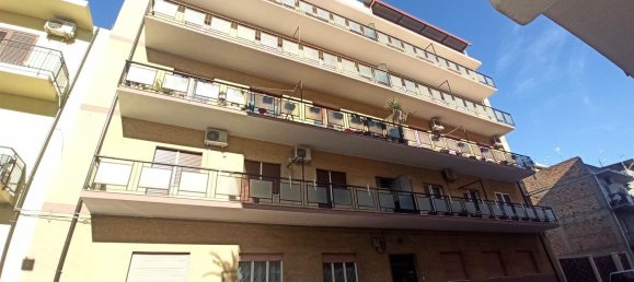 Apartamento de 4 divisões em Reggio Calabria, Italy N.º 35871 17