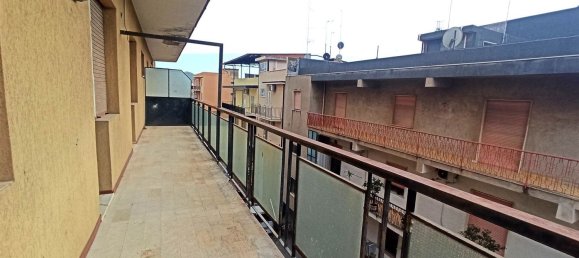 Apartamento de 4 divisões em Reggio Calabria, Italy N.º 35871 8